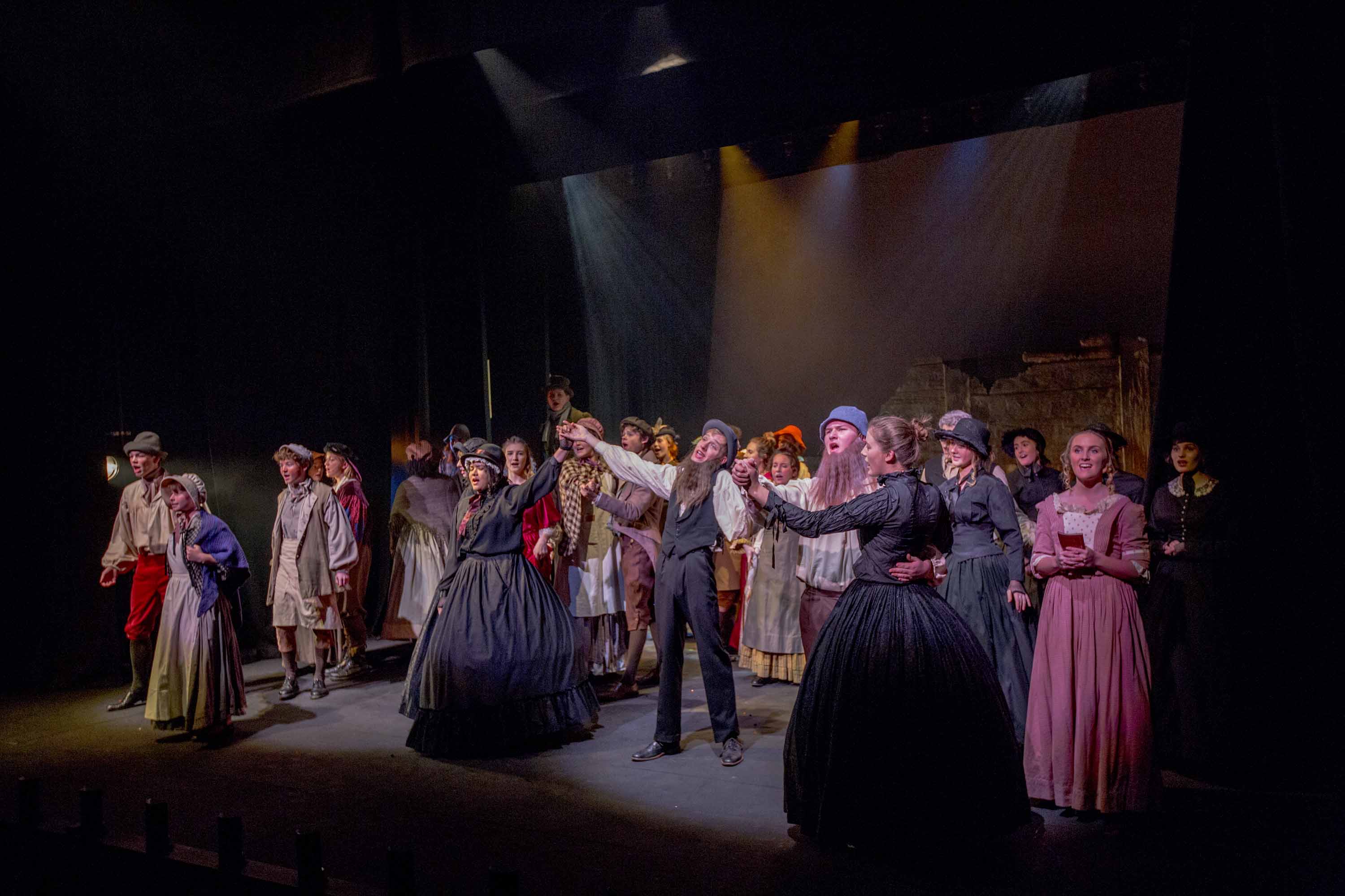 Cobham Theatre (Nov 2017)